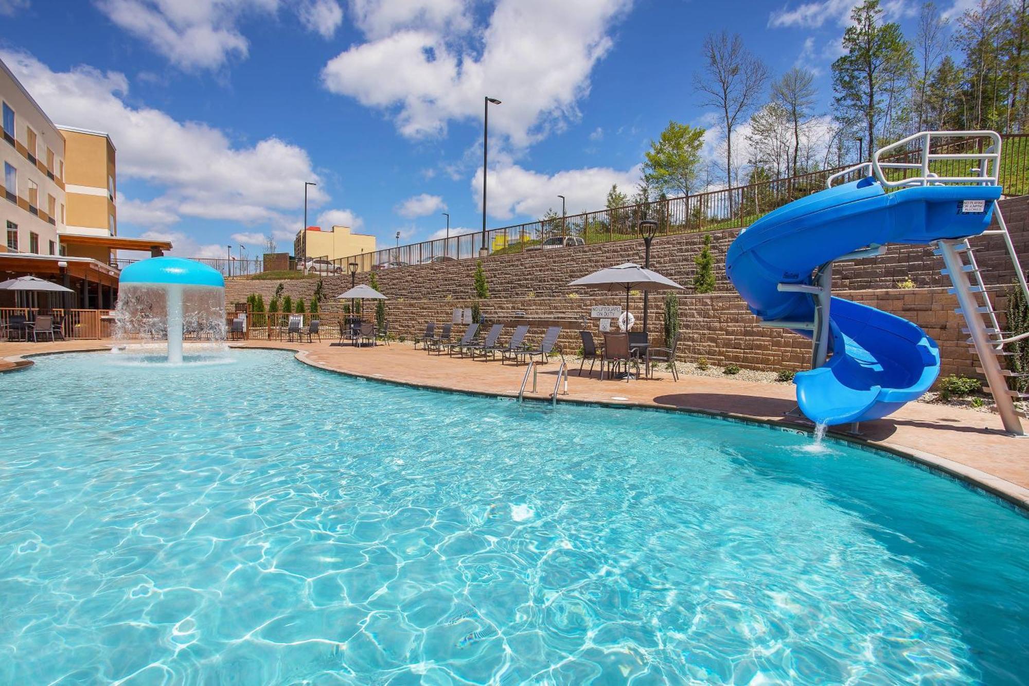 Fairfield Inn & Suites By Marriott Pigeon Forge Bagian luar foto